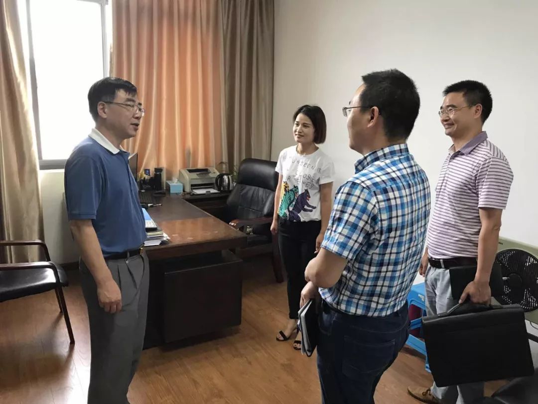杭钢集团副总经理杨静波到钱塘江海塘物业公司调研